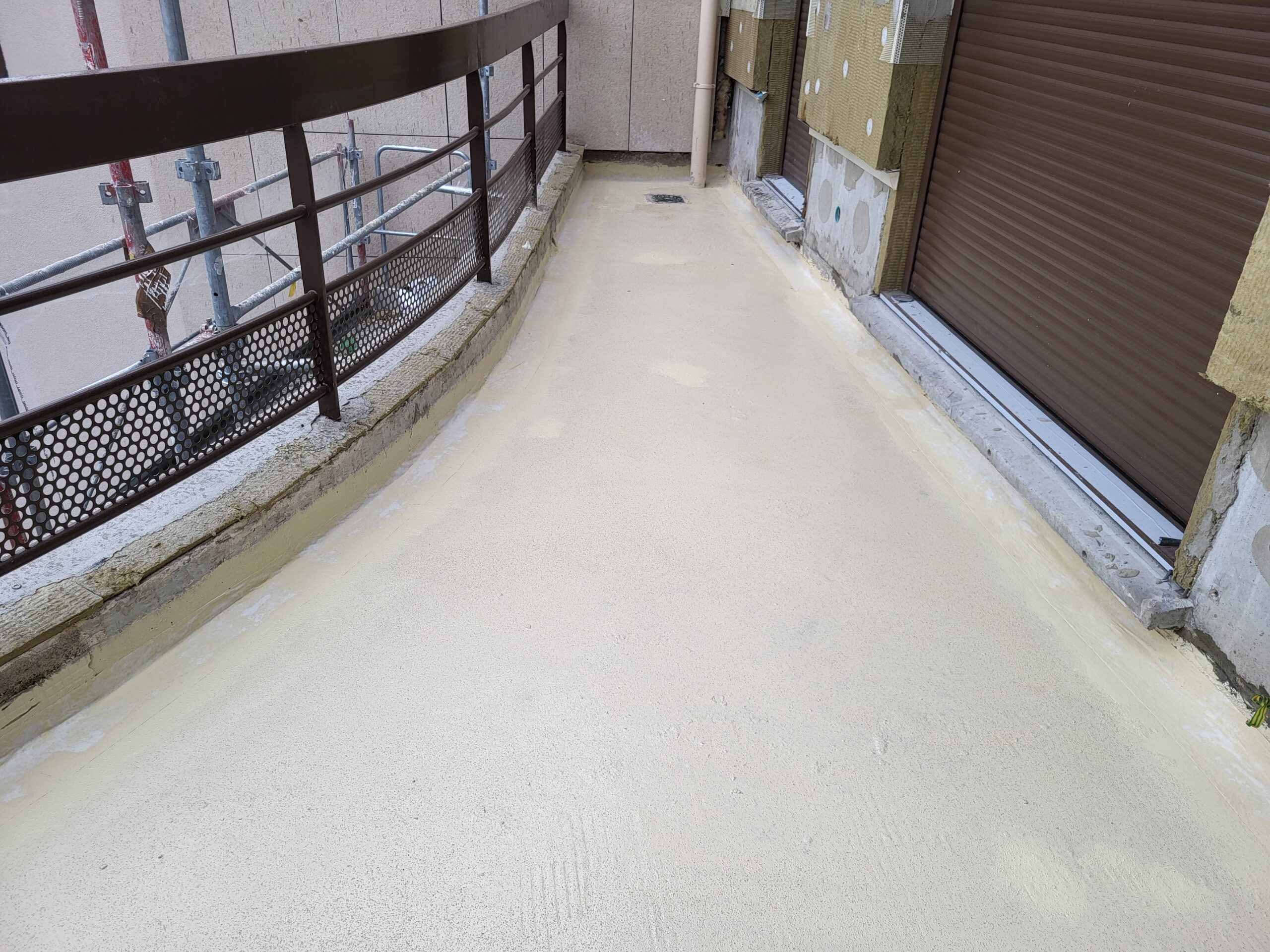 Étanchéité résine sous carrelage, photo 1