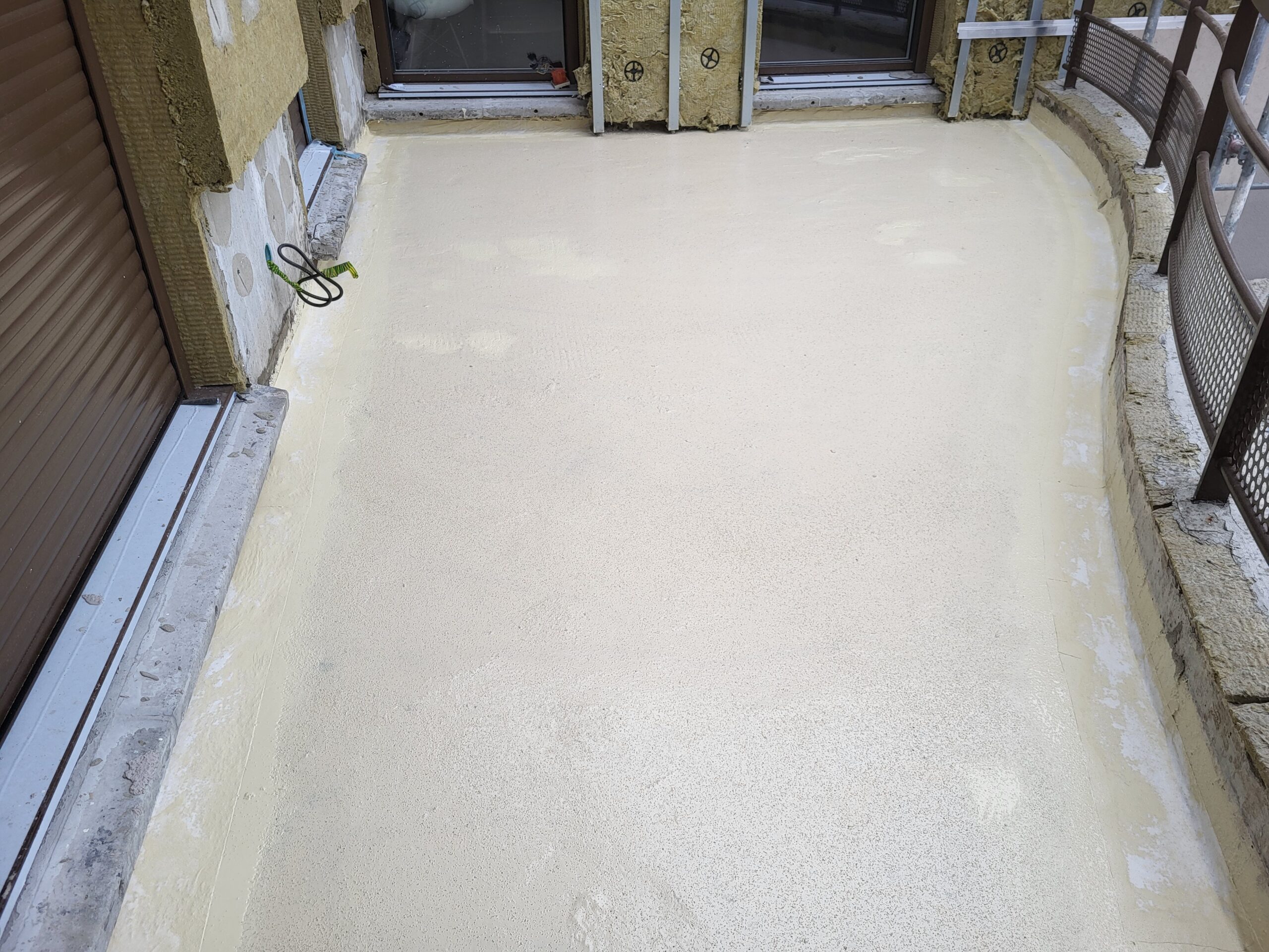 Étanchéité résine sous carrelage, photo 2