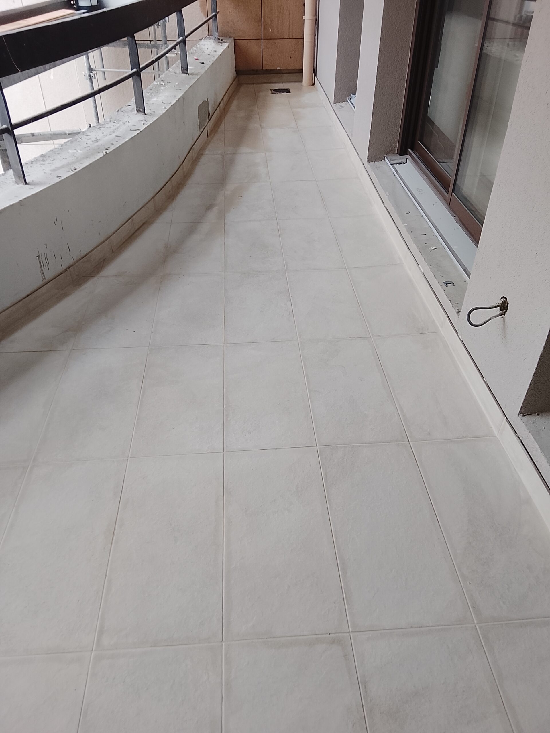 Carrelage sur étanchéité résine, photo 2