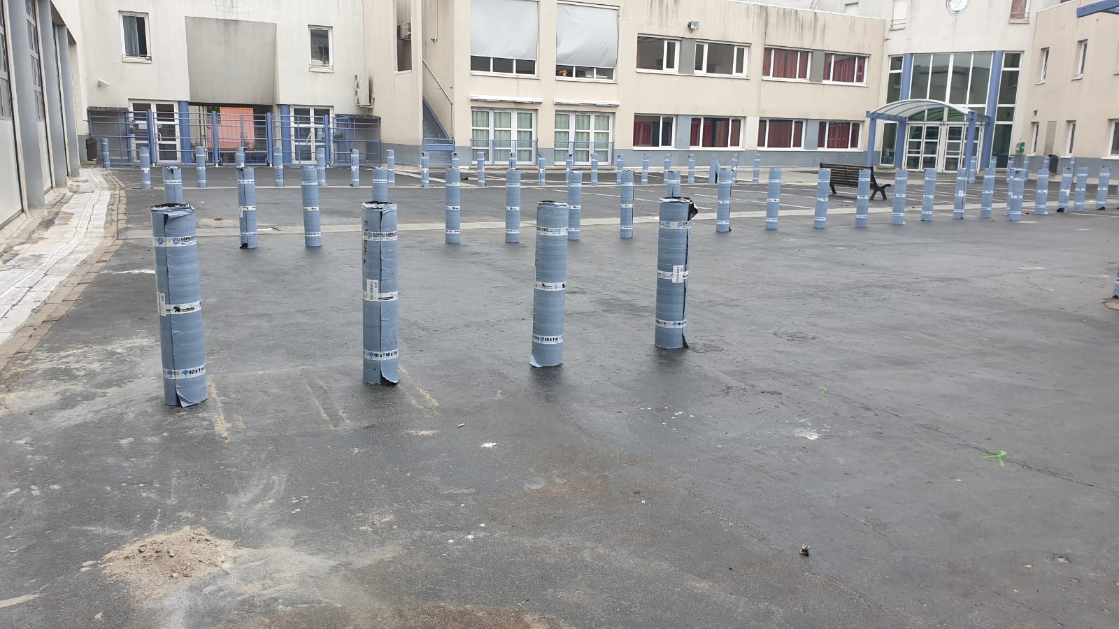 Pose d'étanchéité sous asphalte, photo 1